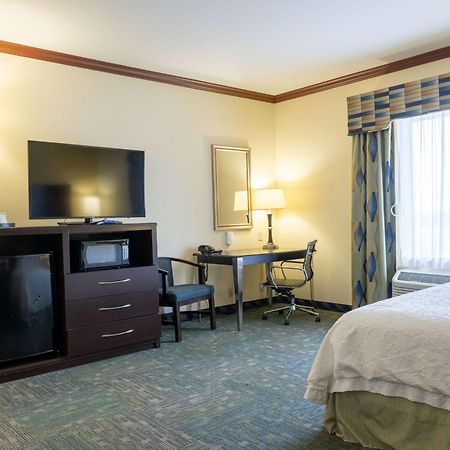 Hampton Inn Alice Екстериор снимка