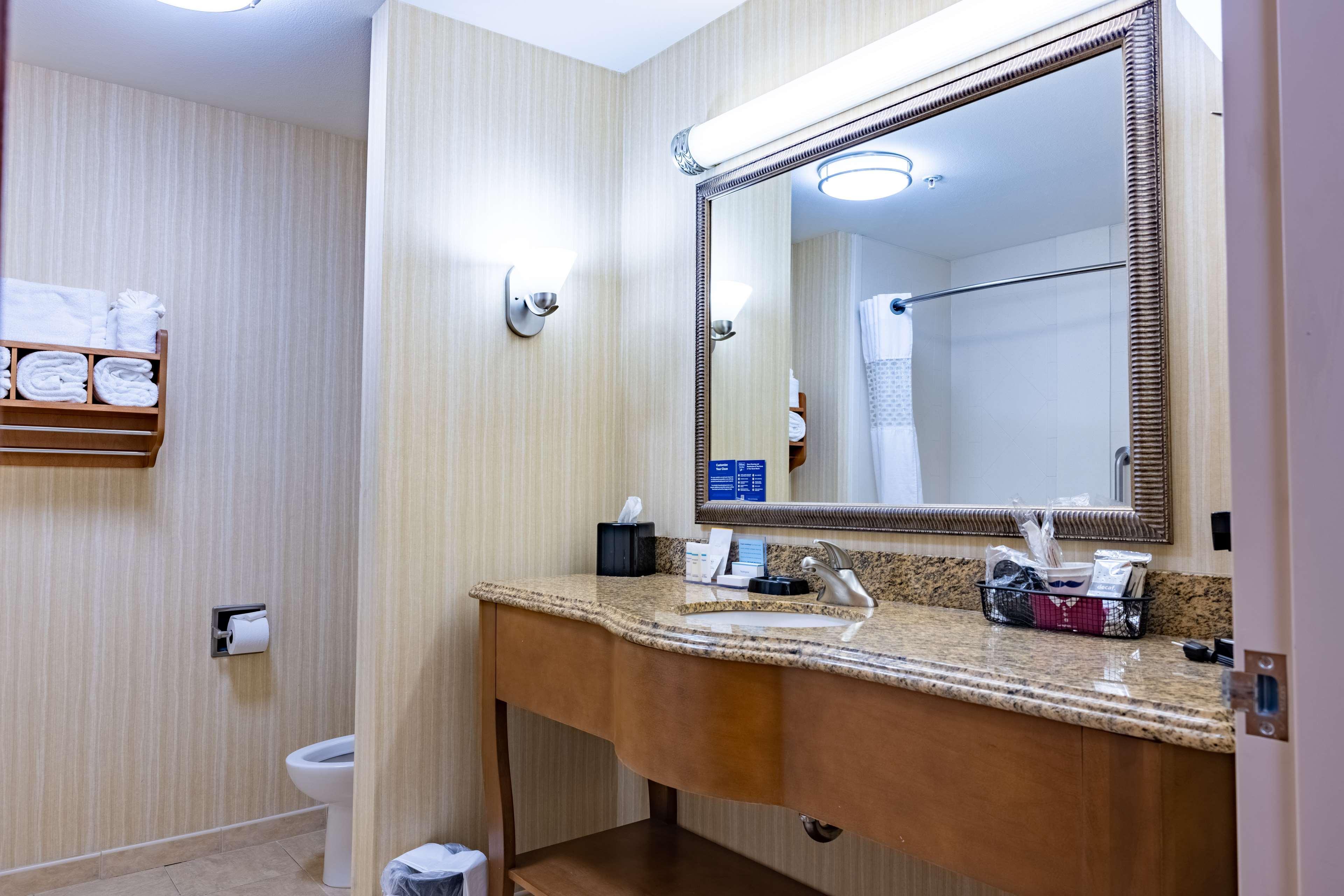 Hampton Inn Alice Екстериор снимка