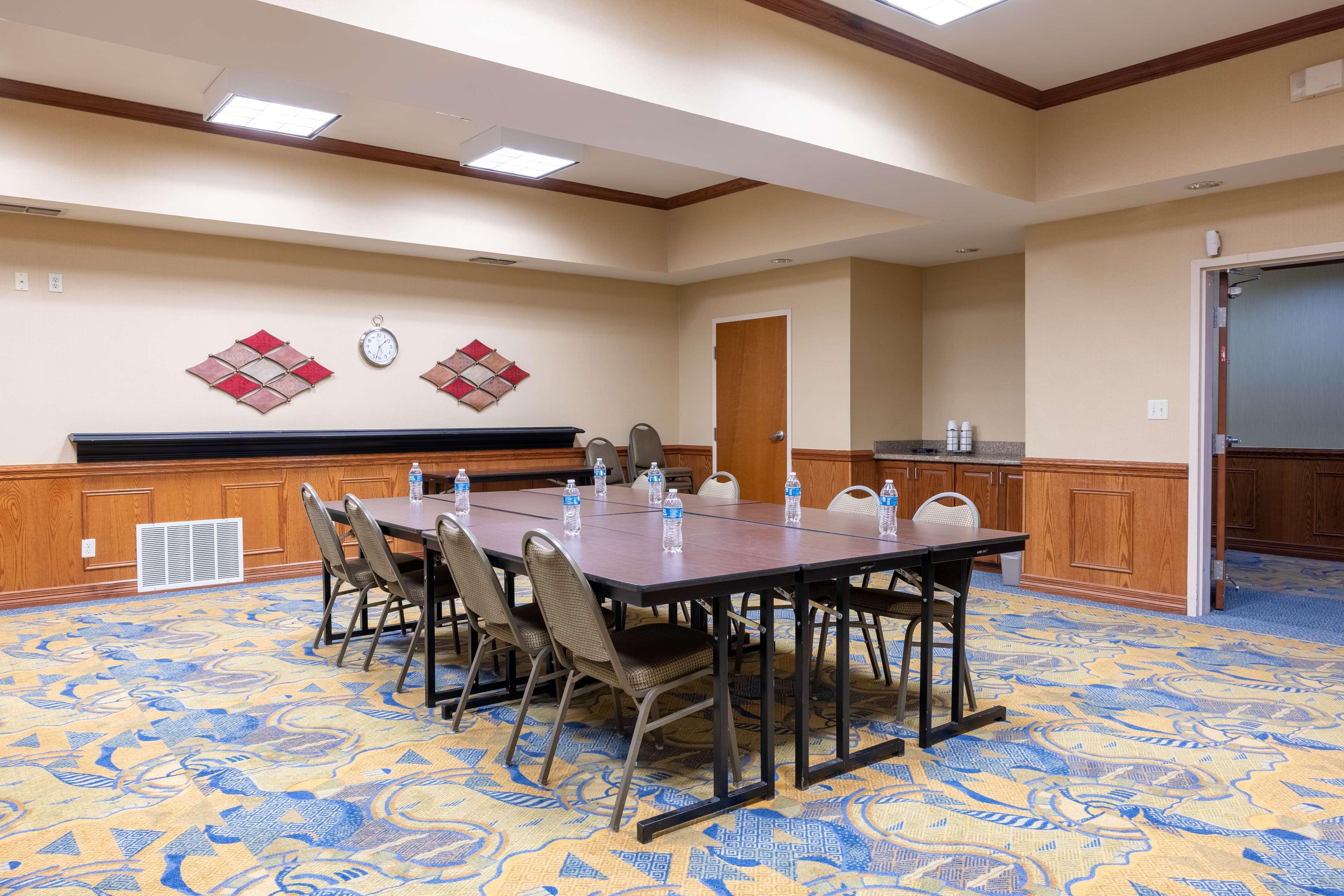 Hampton Inn Alice Екстериор снимка